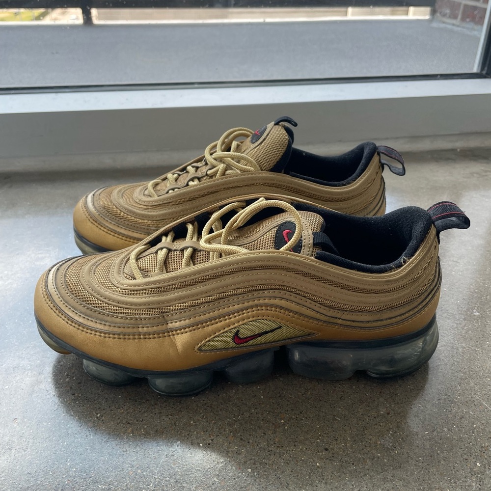 2018 MEN NIKE AIR MAX VAPORMAX '97 OLYMPIC METALLIC GOLD RED SZ 9